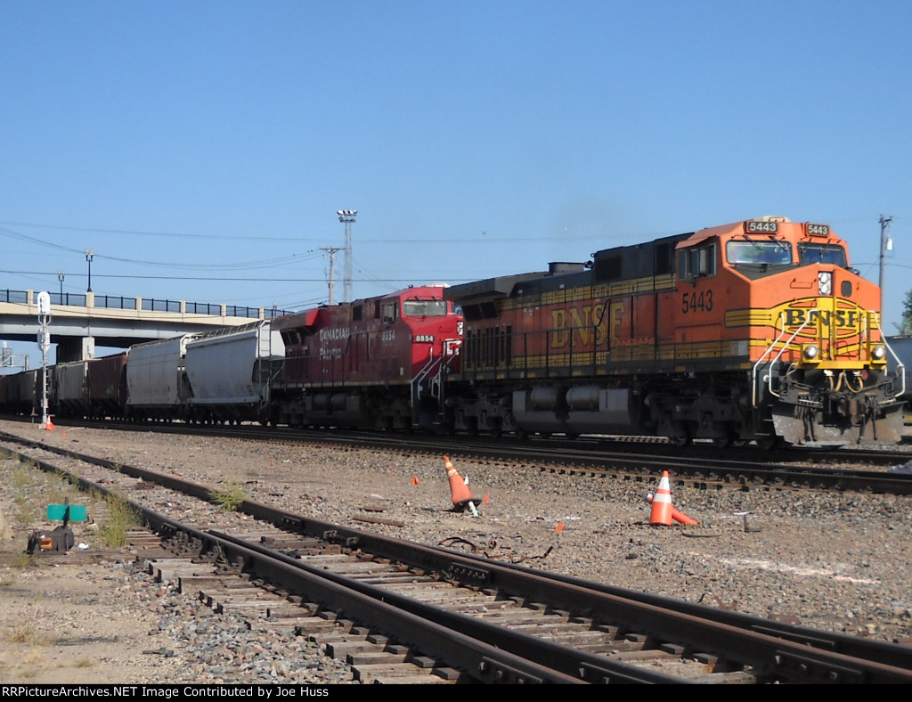 BNSF 5443 West